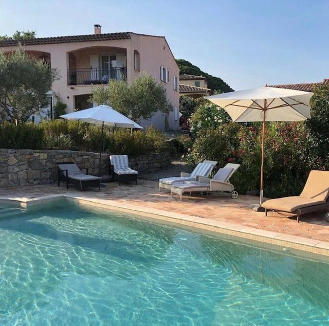 Lone Star House Bed & Breakfast Sainte-Maxime Bagian luar foto