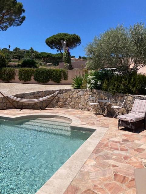 Lone Star House Bed & Breakfast Sainte-Maxime Bagian luar foto