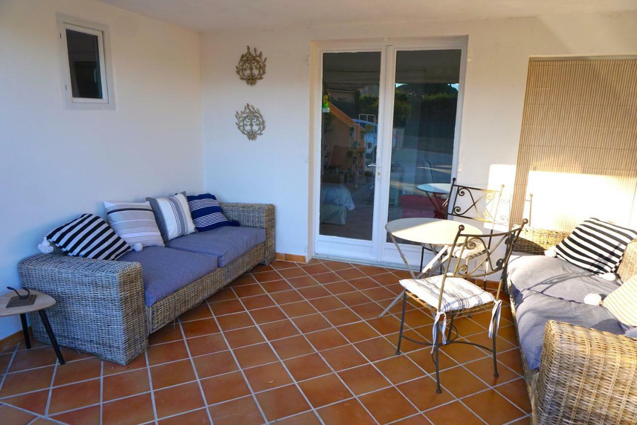 Lone Star House Bed & Breakfast Sainte-Maxime Bagian luar foto