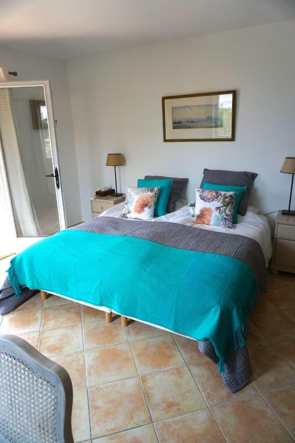 Lone Star House Bed & Breakfast Sainte-Maxime Bagian luar foto