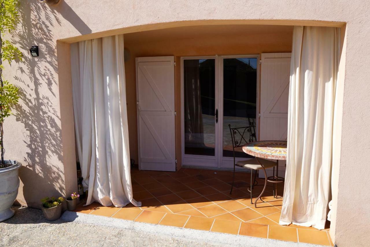 Lone Star House Bed & Breakfast Sainte-Maxime Bagian luar foto