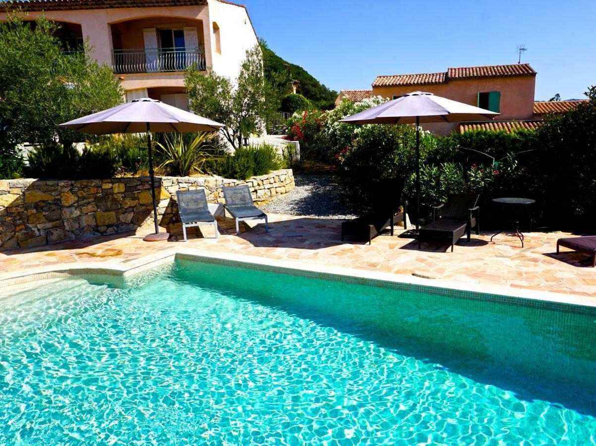 Lone Star House Bed & Breakfast Sainte-Maxime Bagian luar foto