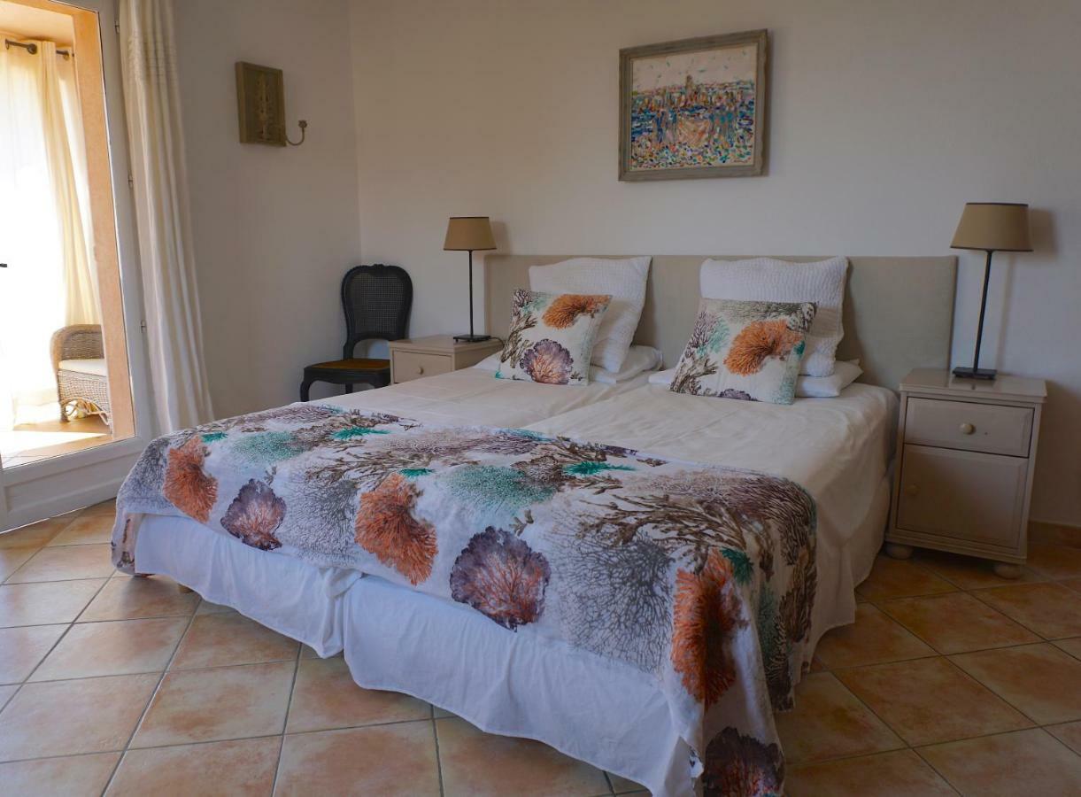 Lone Star House Bed & Breakfast Sainte-Maxime Bagian luar foto