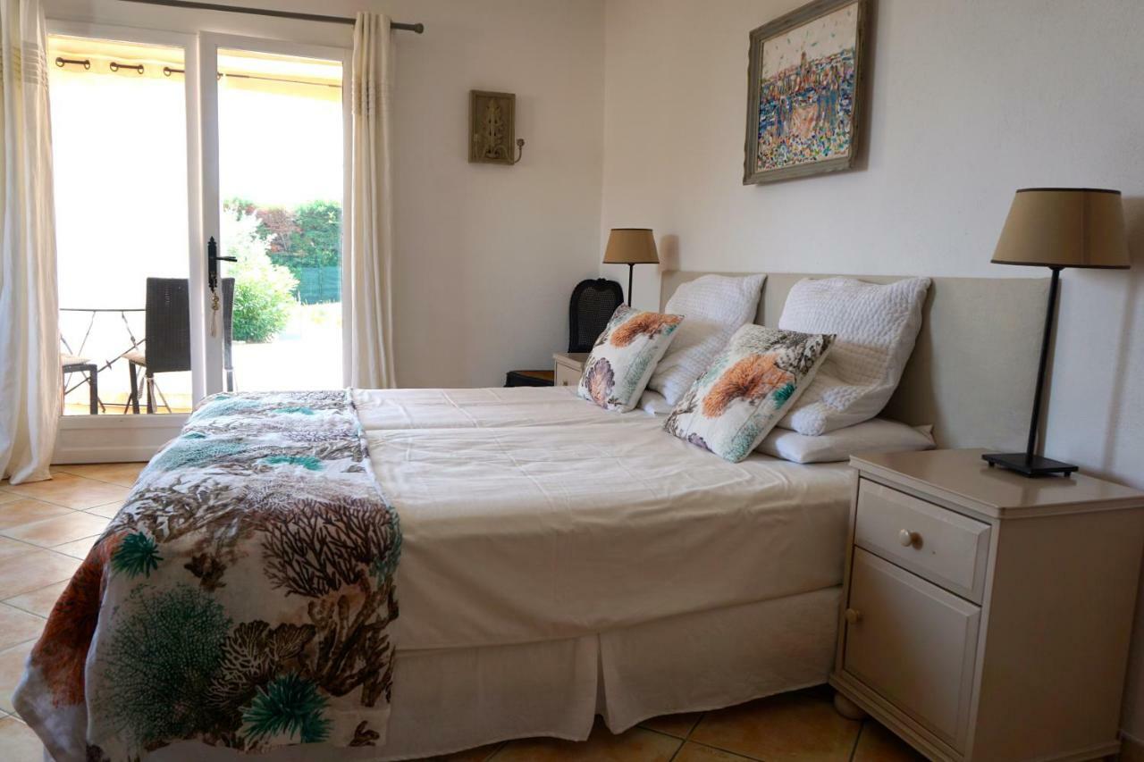 Lone Star House Bed & Breakfast Sainte-Maxime Bagian luar foto